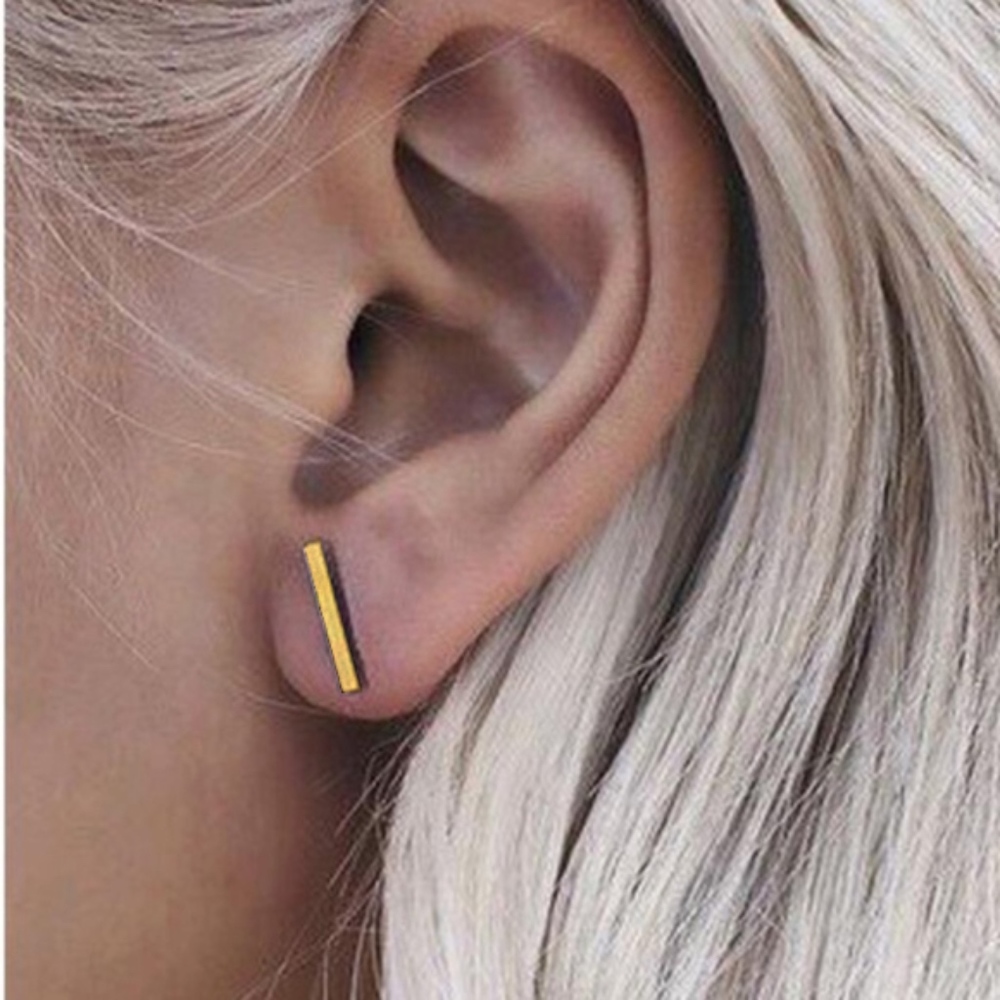 Gold Line/Bar Earrings - Picture 2 of 2